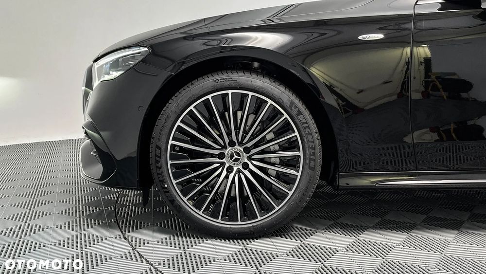 Mercedes-Benz Klasa E ver-300-de-phev-4--matic-amg-9g--tronic - 6