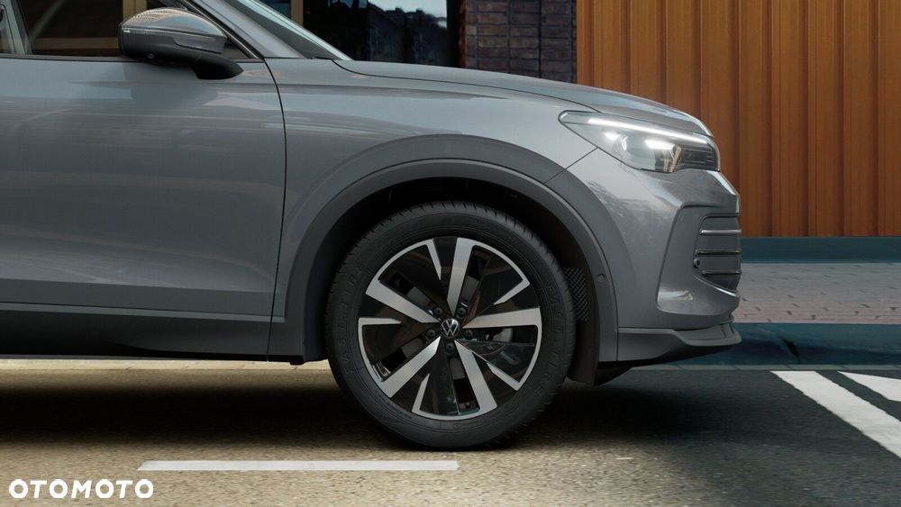 Volkswagen Tiguan - 8