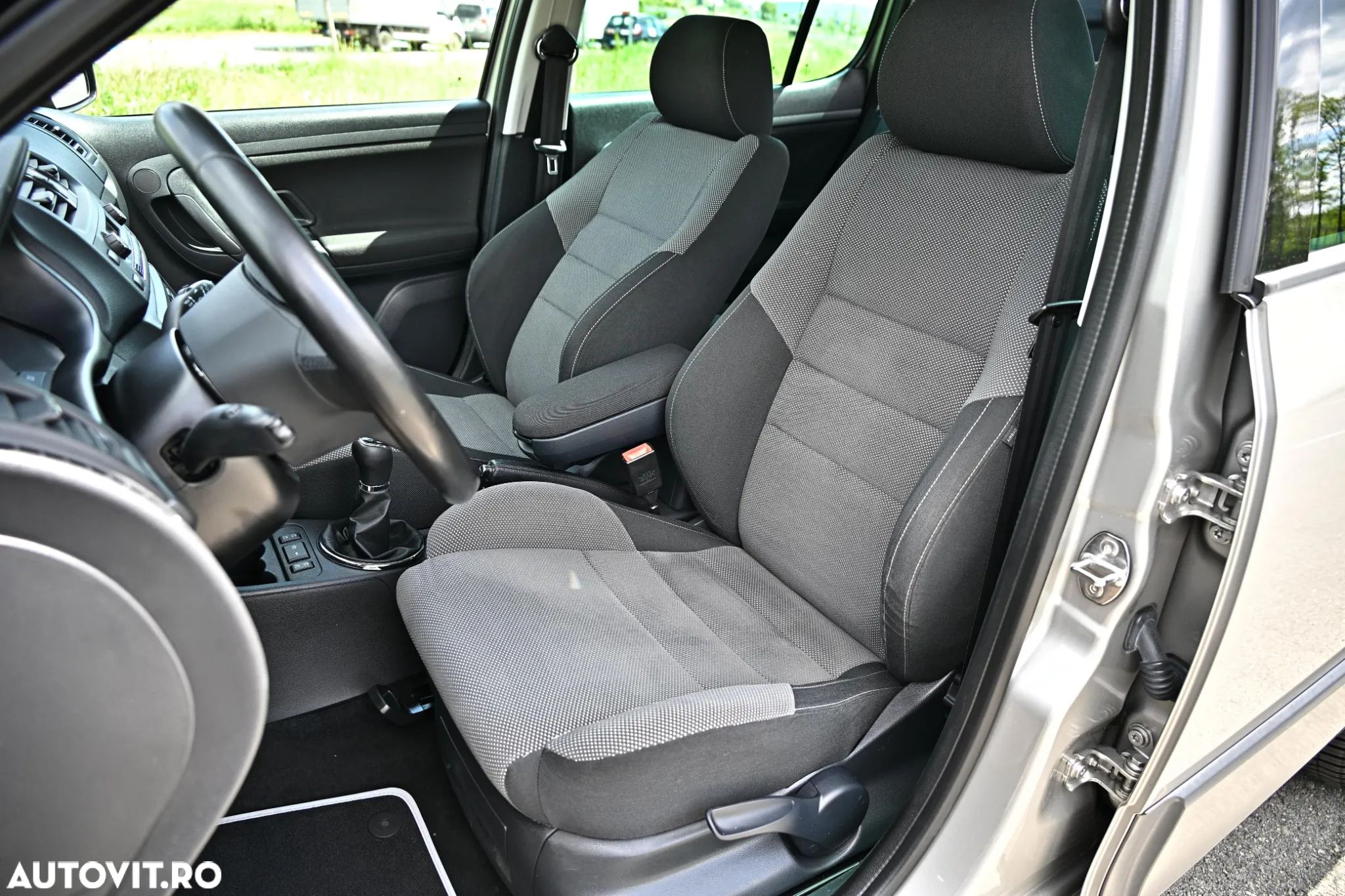 Skoda Fabia 1.2 TSI Scout - 24
