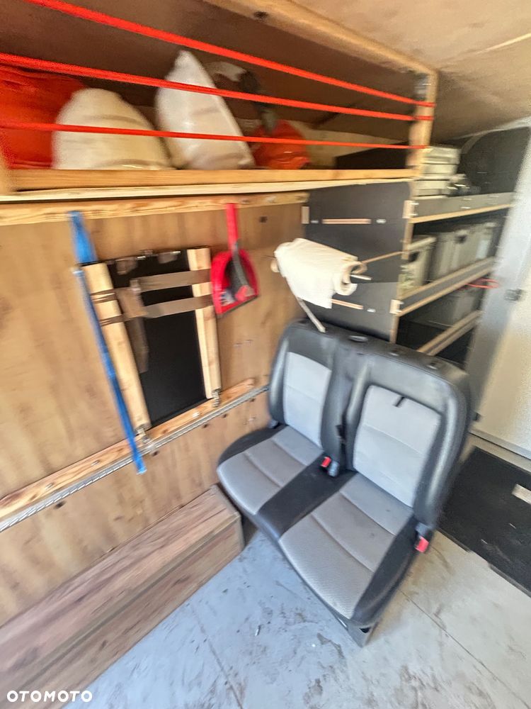 Hyundai H350 - 8