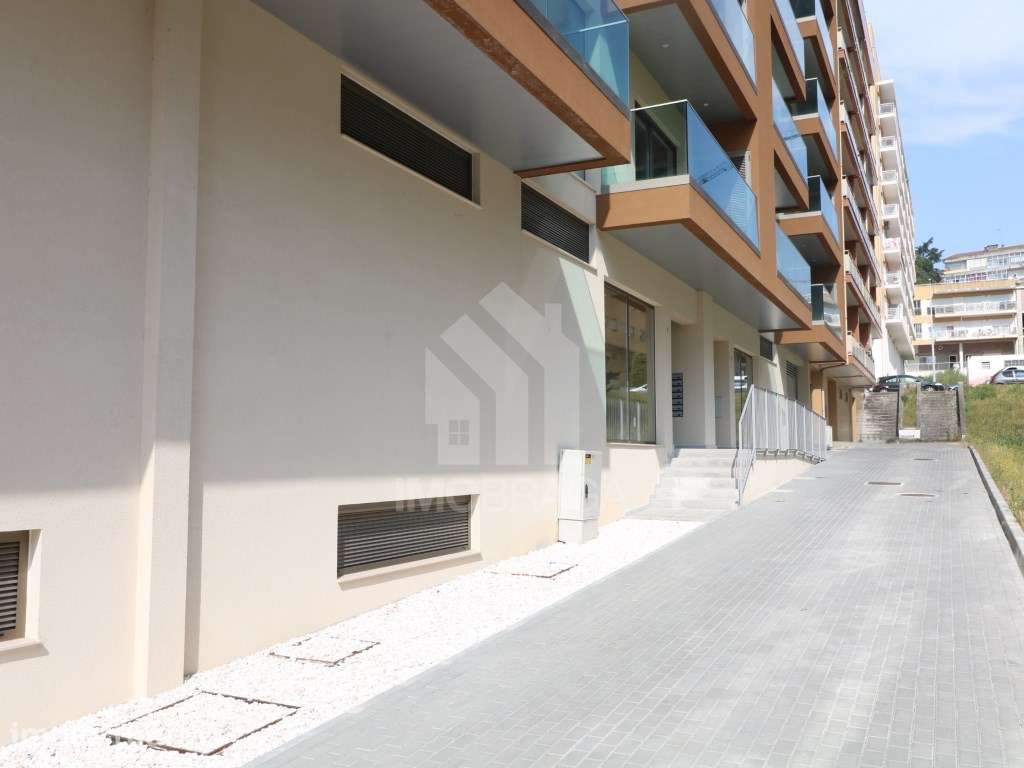 Venda Apartamento T2 Novo, em Real - Braga - Grande imagem: 2/34