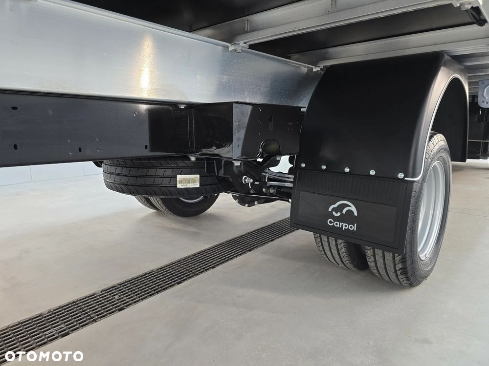 Renault MASTER 12 PALET Tylna OŚ BLIŻNIACZ L4 RWD - DBL Extra 2,3 DCI 165 KM MAXI Długość5,23cm Szerokośc2,45cm Wysokość2,38cm WZMOCNIONE TYLNE ZAWIESZENIE RESOR + PODUSZKI PNEŁMATYCZNE TEMPOMAT FOTEL KIEROWCY PNEŁMATYCZNY LEDY KABINA SYPIALNIANA XL NA GWARANCJA 40 Tyś km STAN JAK NOWY - 28