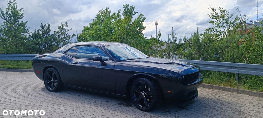Dodge Challenger - 6