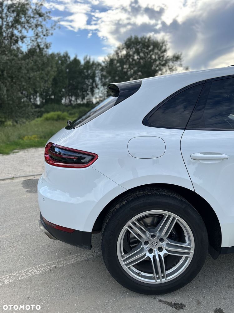 Porsche Macan - 12
