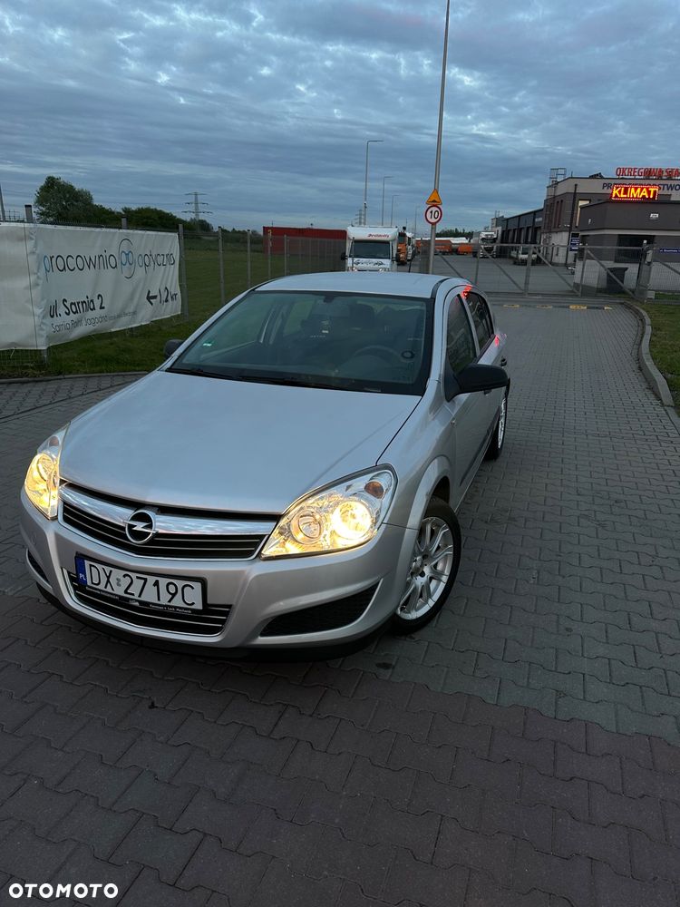 Opel Astra - 8