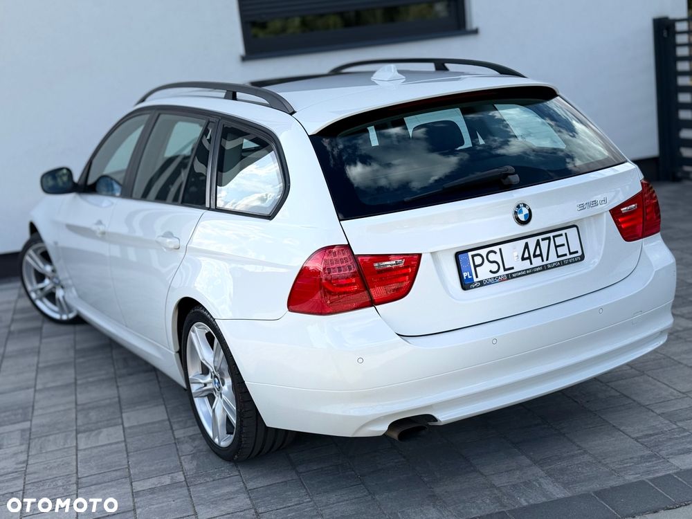BMW Seria 3 318d DPF - 19