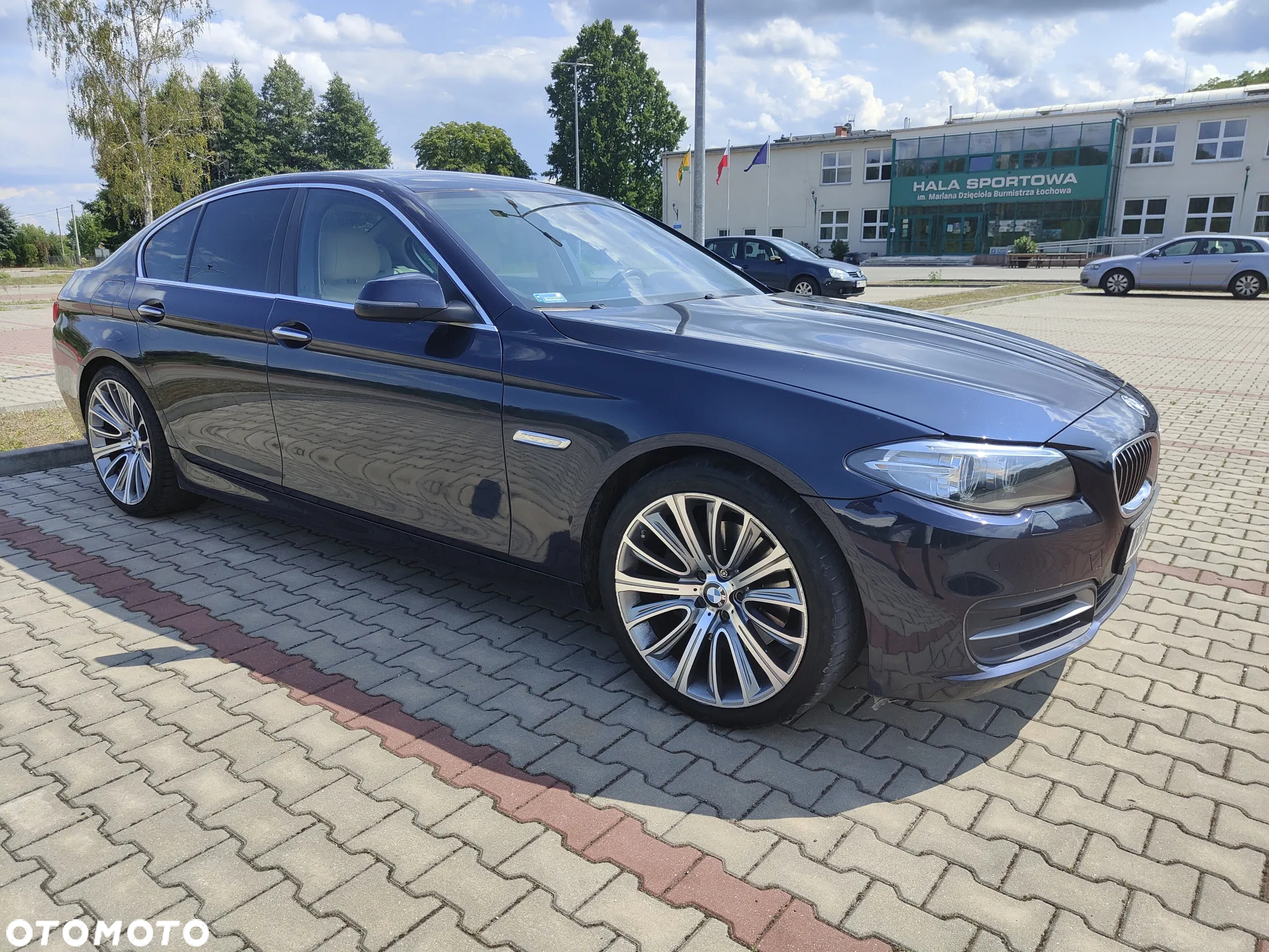BMW Seria 5 528i xDrive Luxury Line - 5