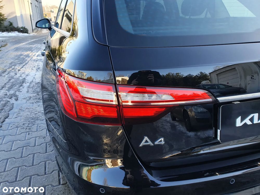 Audi A4 Avant 2.0 TDI S tronic - 22