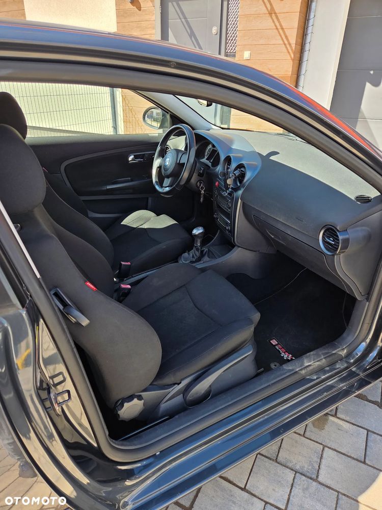 Seat Ibiza 1.8 20V T FR - 11