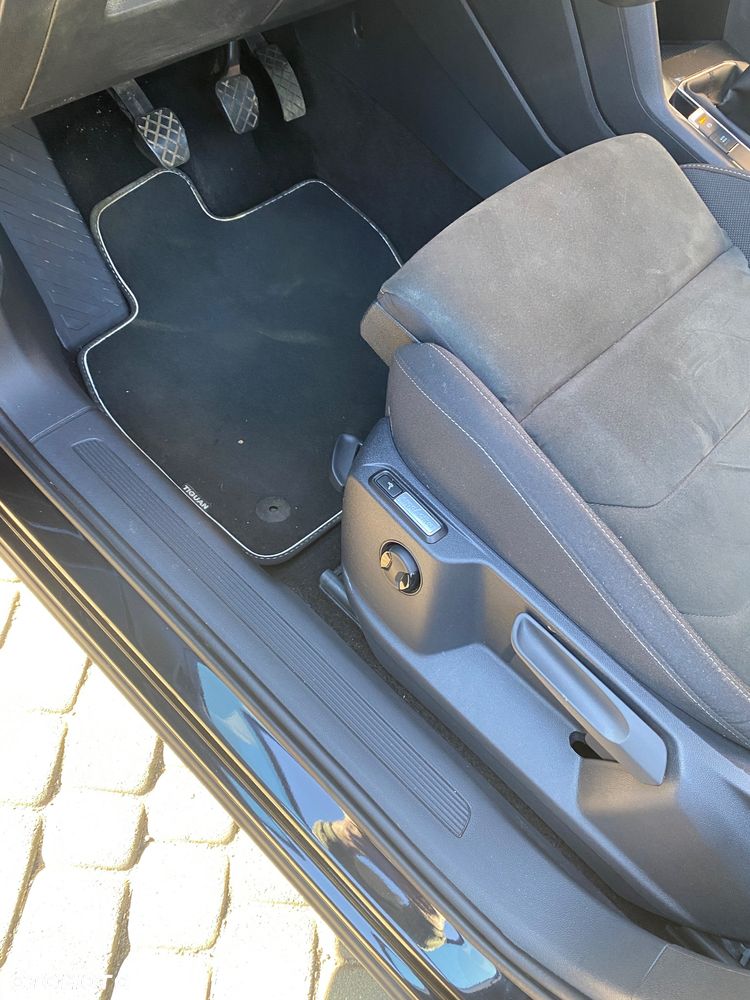 Volkswagen Tiguan 2.0 TDI SCR R-Line - 21