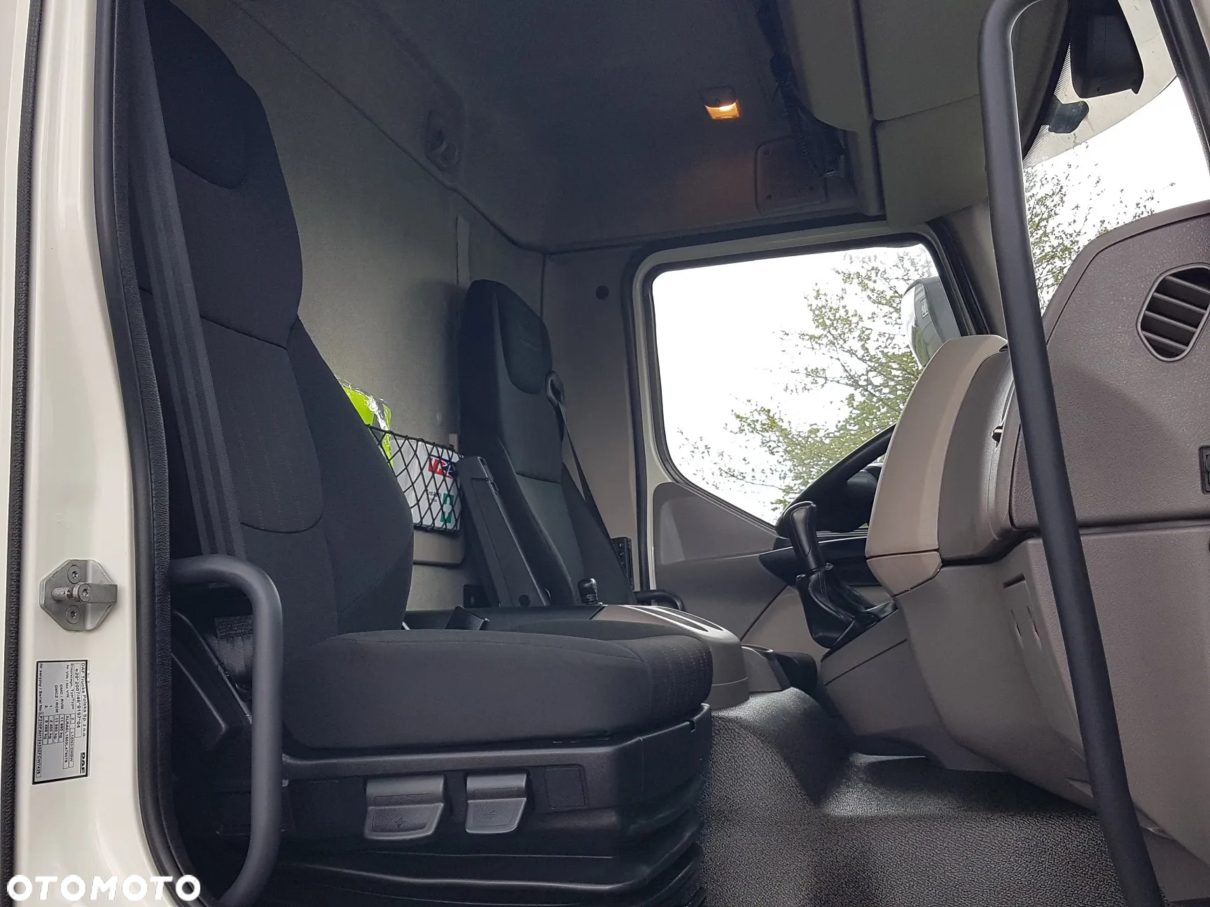 DAF 12T LF 210 WINDA CHŁODNIA 14EP 5,79x2,48x2,29 KLIMA AGREGAT - 8