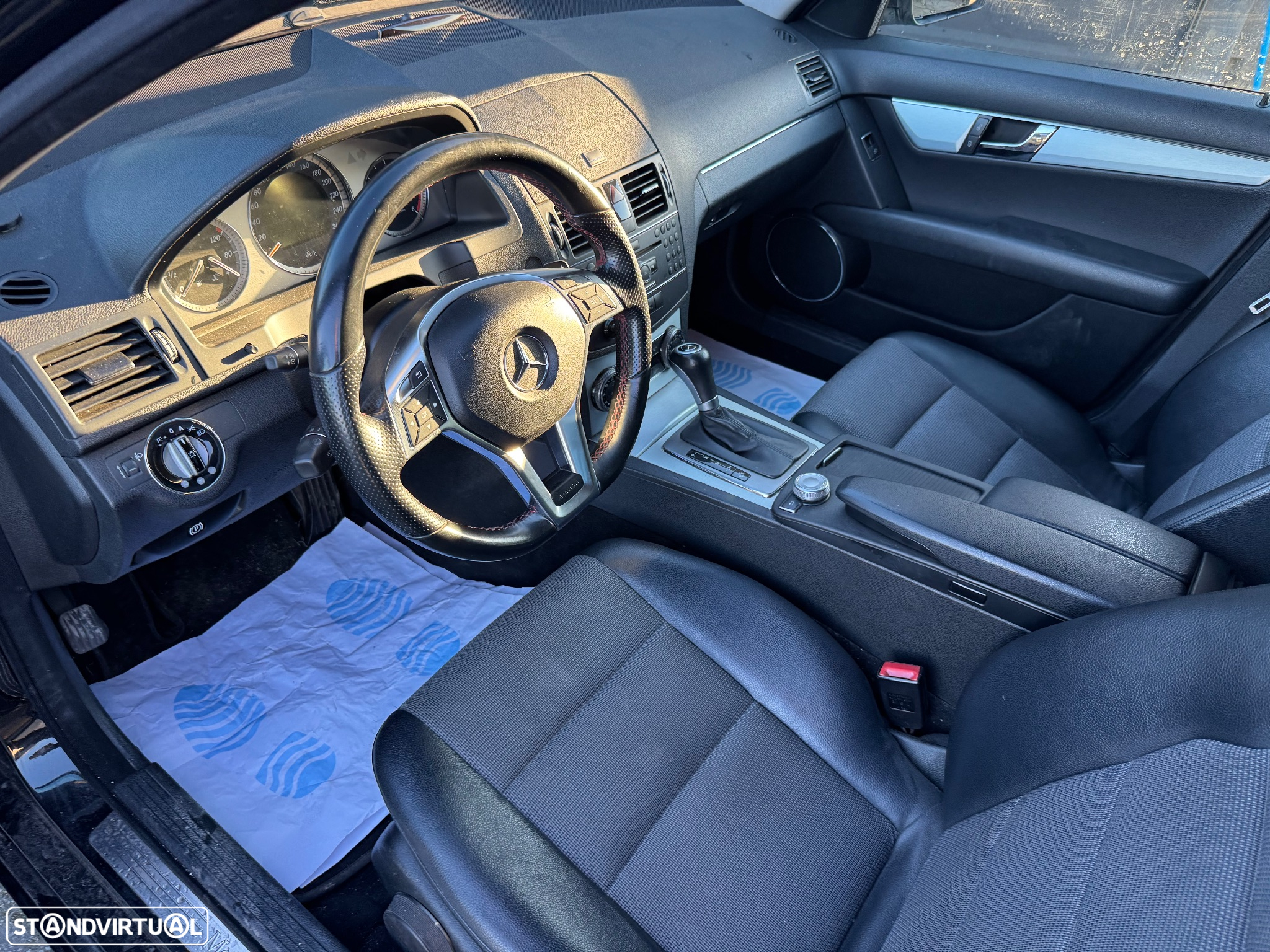 Mercedes-Benz C 200 CDi Avantgarde Aut. - 33