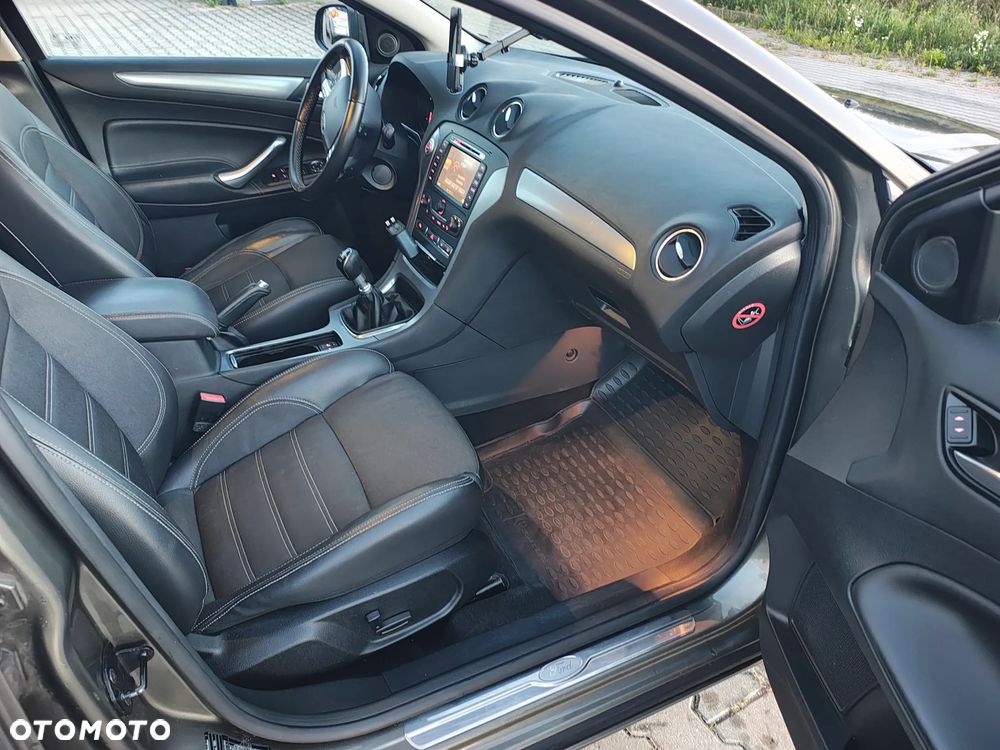 Ford Mondeo 2.0 TDCi Titanium - 15