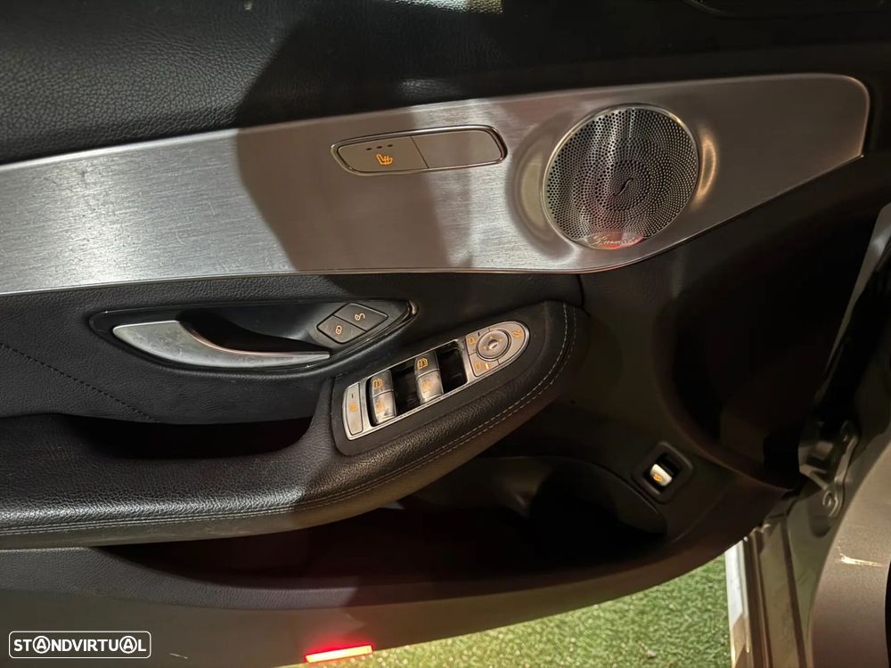 Mercedes-Benz C 300 de AMG Line - 21