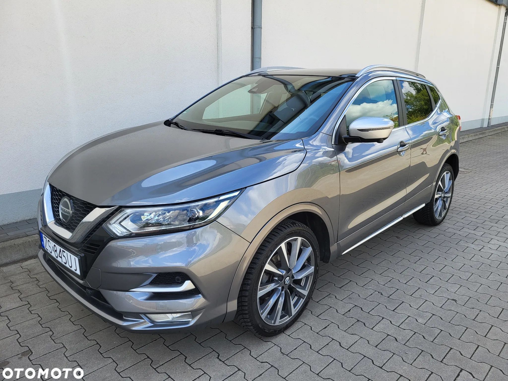 Nissan Qashqai 1.3 DIG-T DCT N-TEC - 1