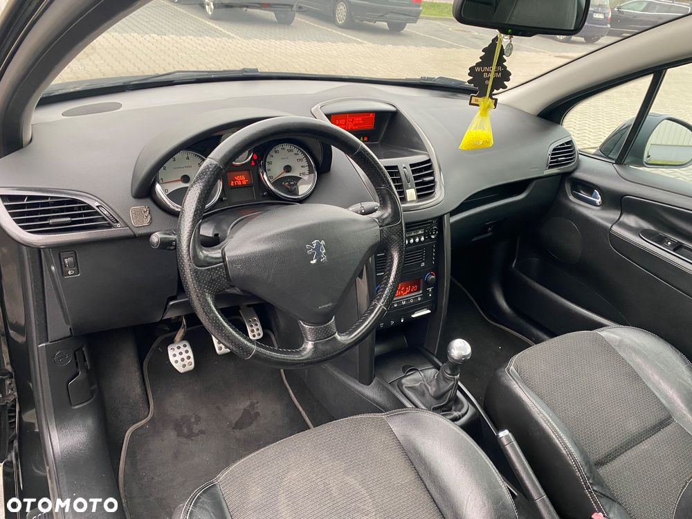 Peugeot 207 - 19