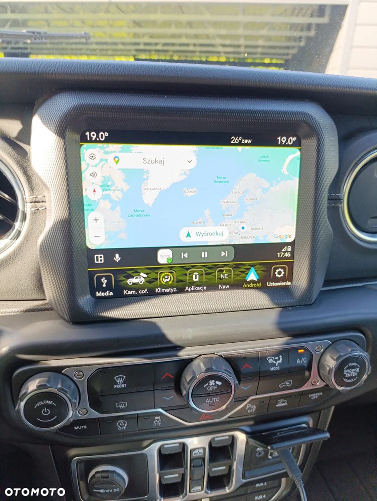 Jeep Wrangler 3.6 Unlim Sahara - 11