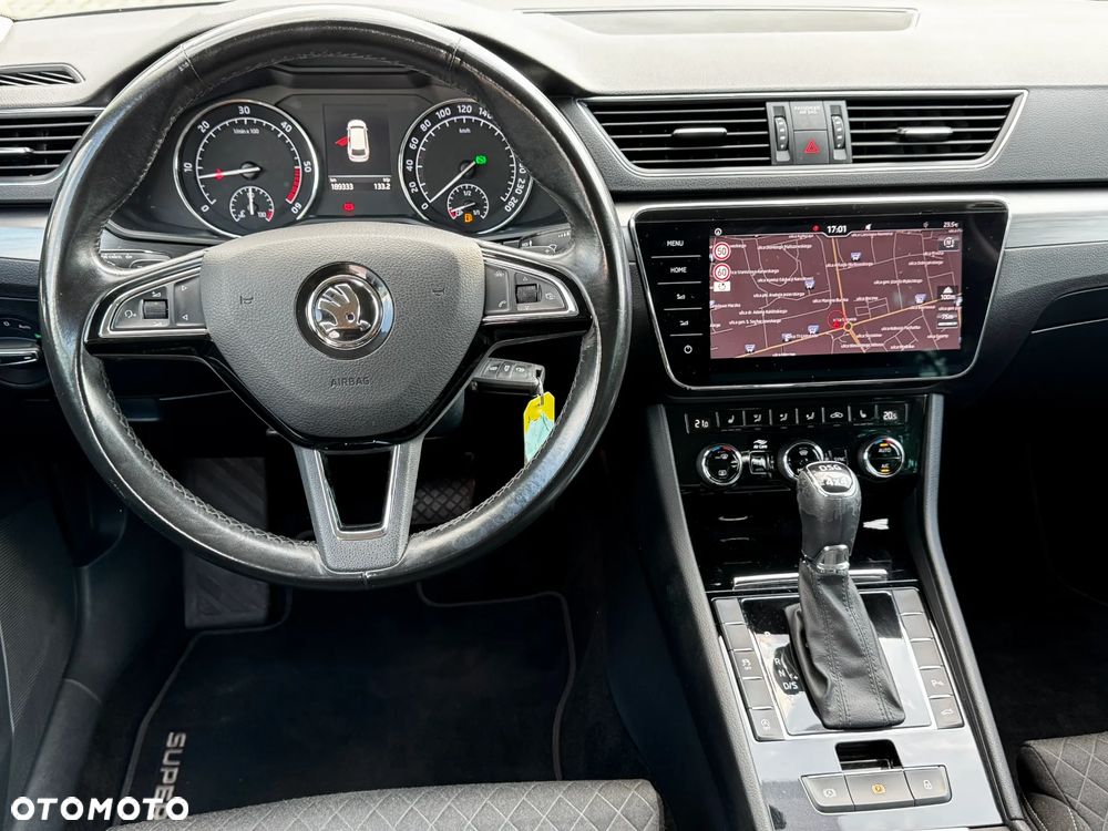 Skoda Superb 2.0 TDI 4x4 DSG Premium Edition - 6