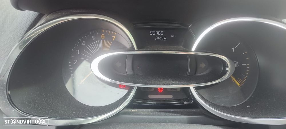 Renault Clio Sport Tourer 0.9 TCE Confort - 12