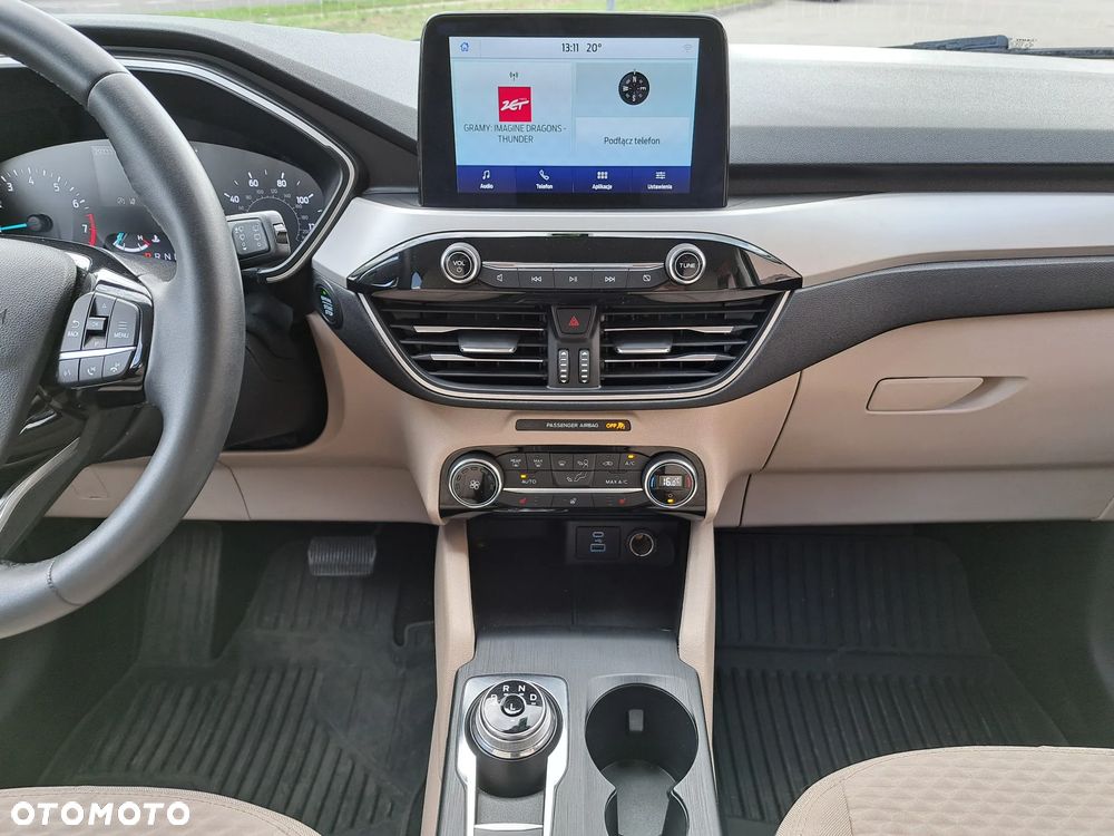 Ford Kuga - 21