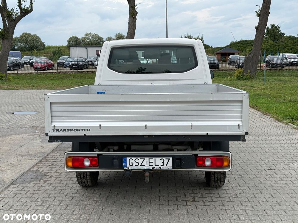 Volkswagen TRASNSPORTER DOKA - 4