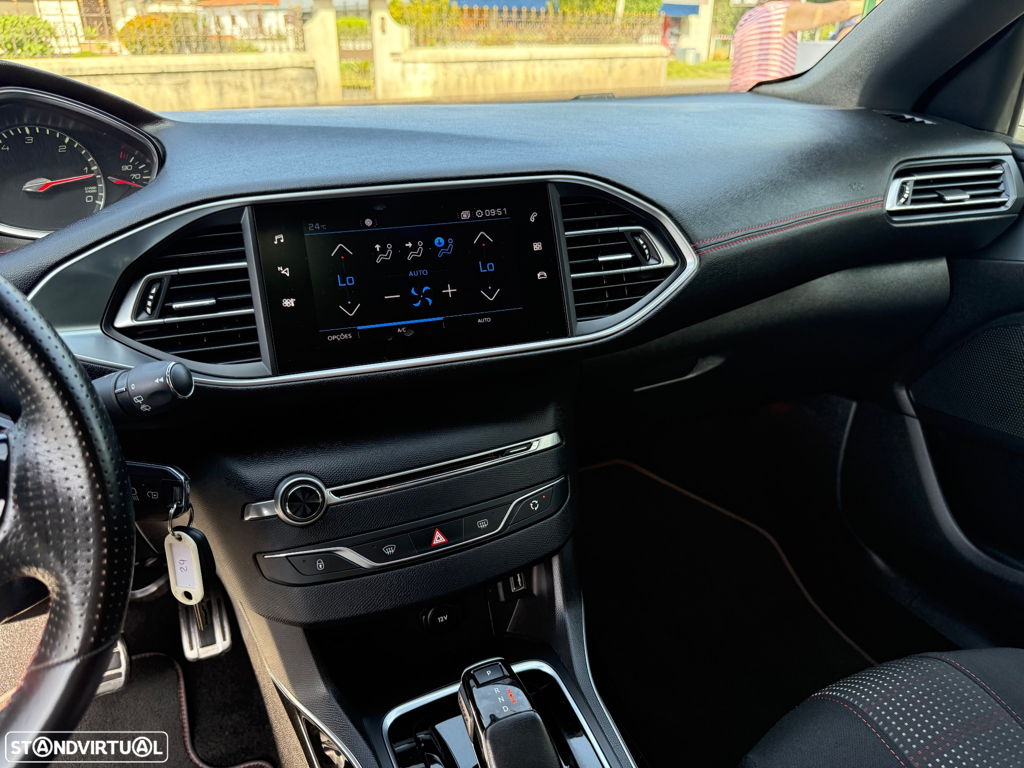 Peugeot 308 SW 1.5 BlueHDi GT Line EAT8 - 33