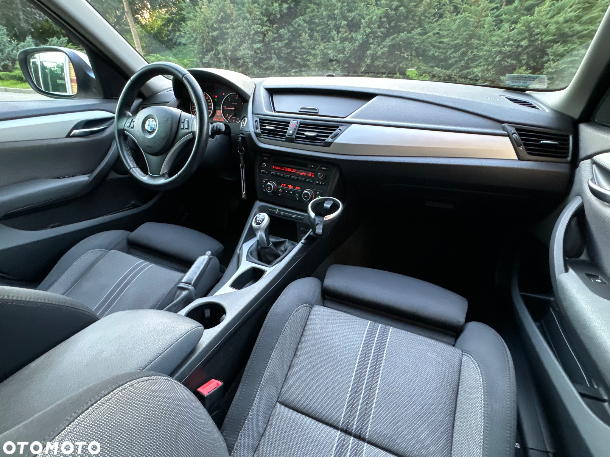 BMW X1 sDrive18d Sport Line - 23