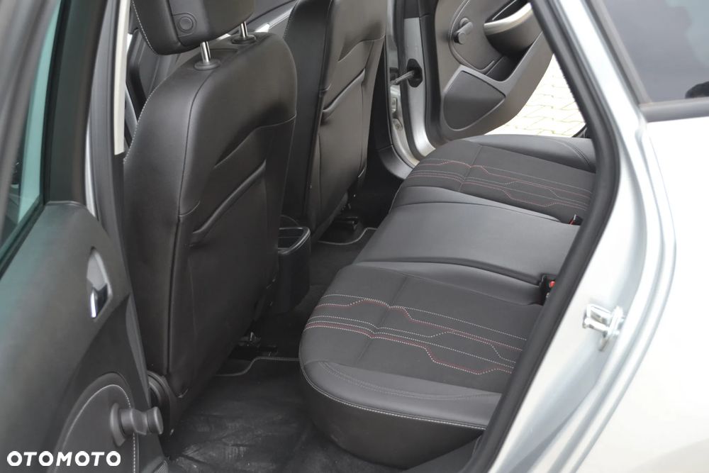 Opel Astra - 14