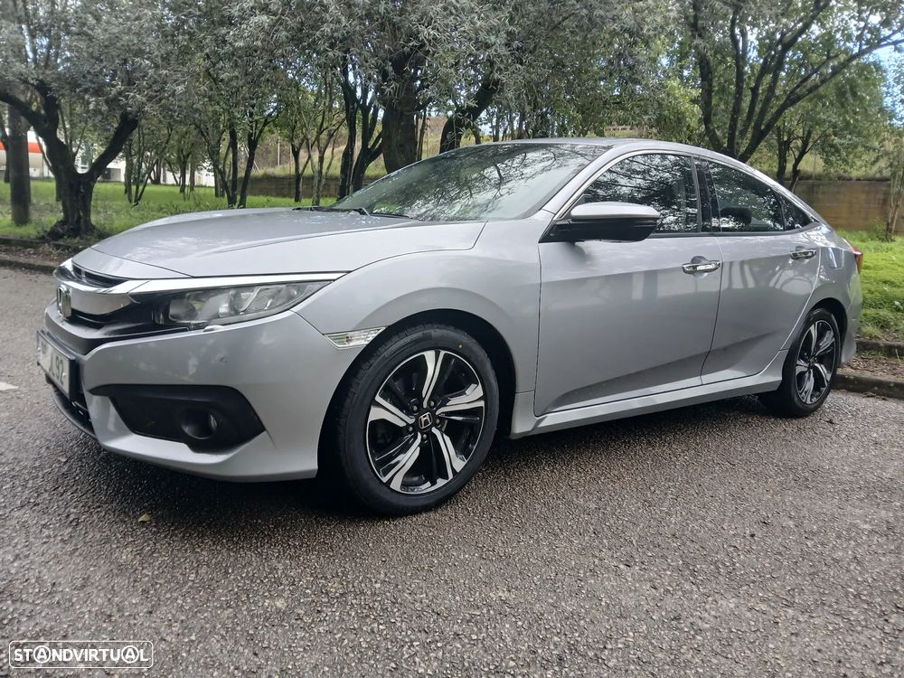 Honda Civic 1.5 i-VTEC Elegance Navi - 2