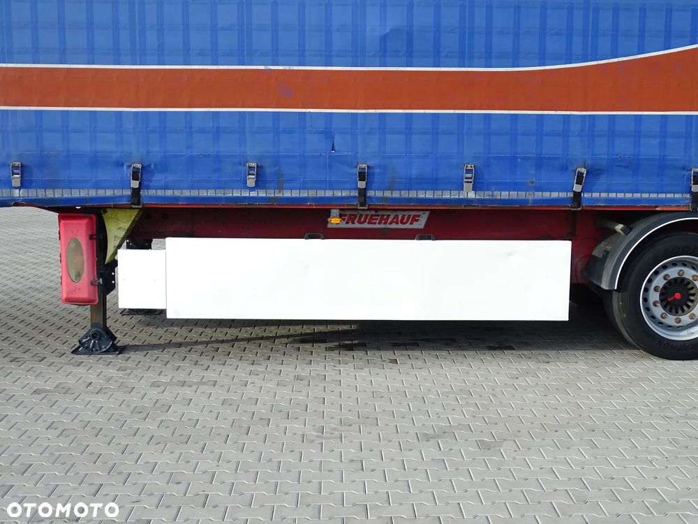Fruehauf Firanka Zsuwany Dach - 22