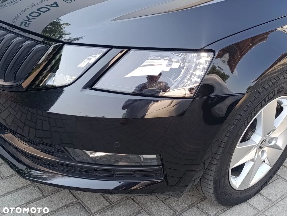 Skoda Octavia 1.5 TSI ACT Ambition - 9