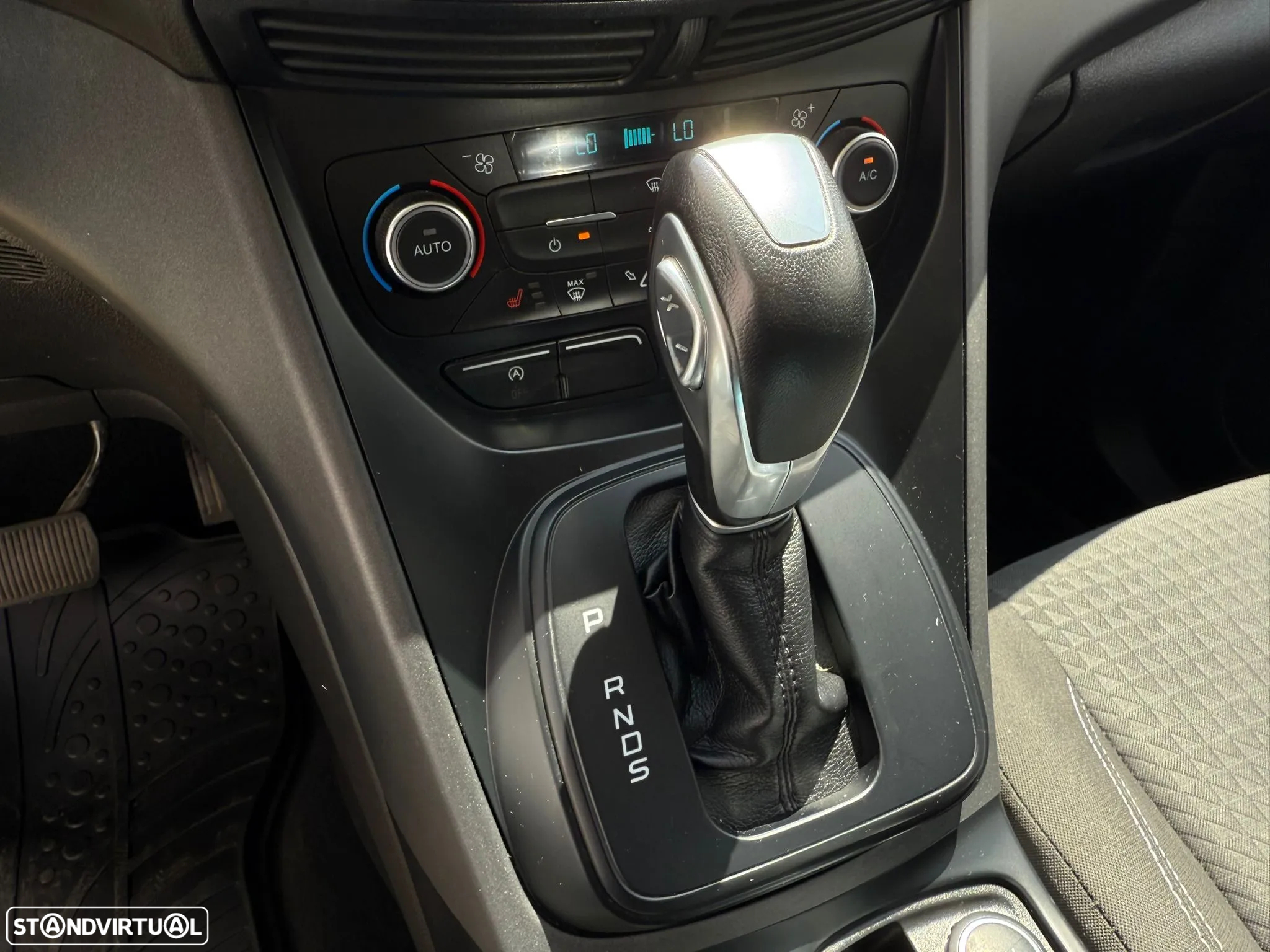 Ford C-Max 1.5 TDCi Titanium PS.S/S - 17