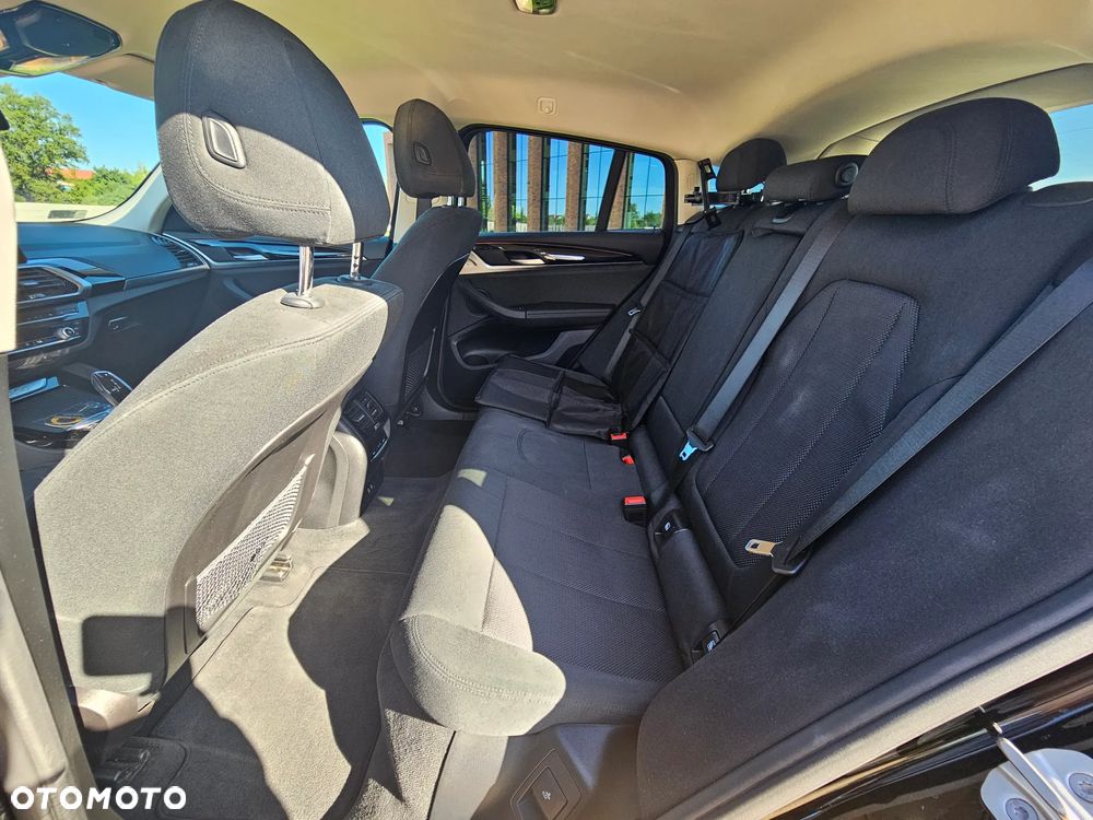 BMW X4 xDrive20i Advantage sport - 14