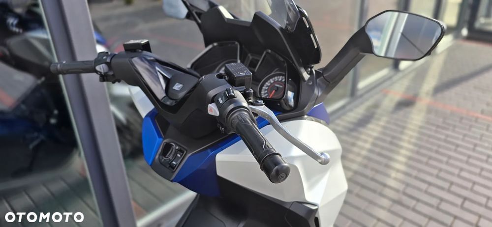 Honda NSS - 13
