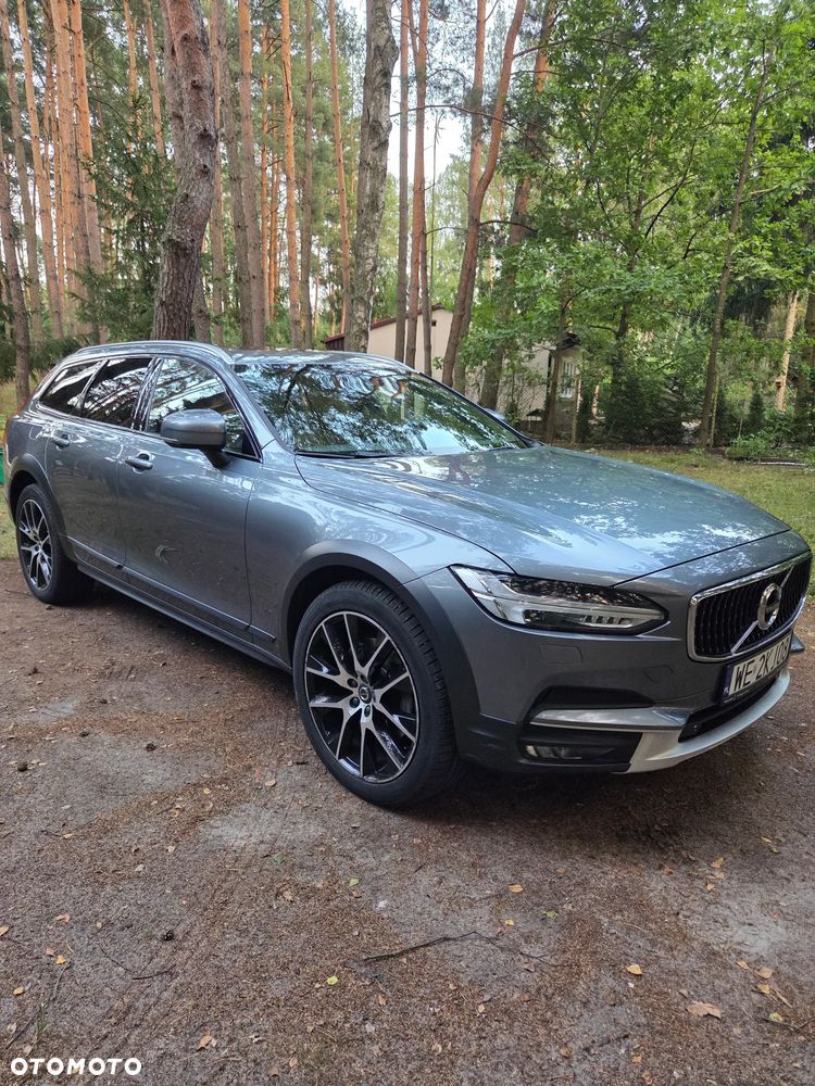 Volvo V90 Cross Country T5 AWD Geartronic Pro - 2