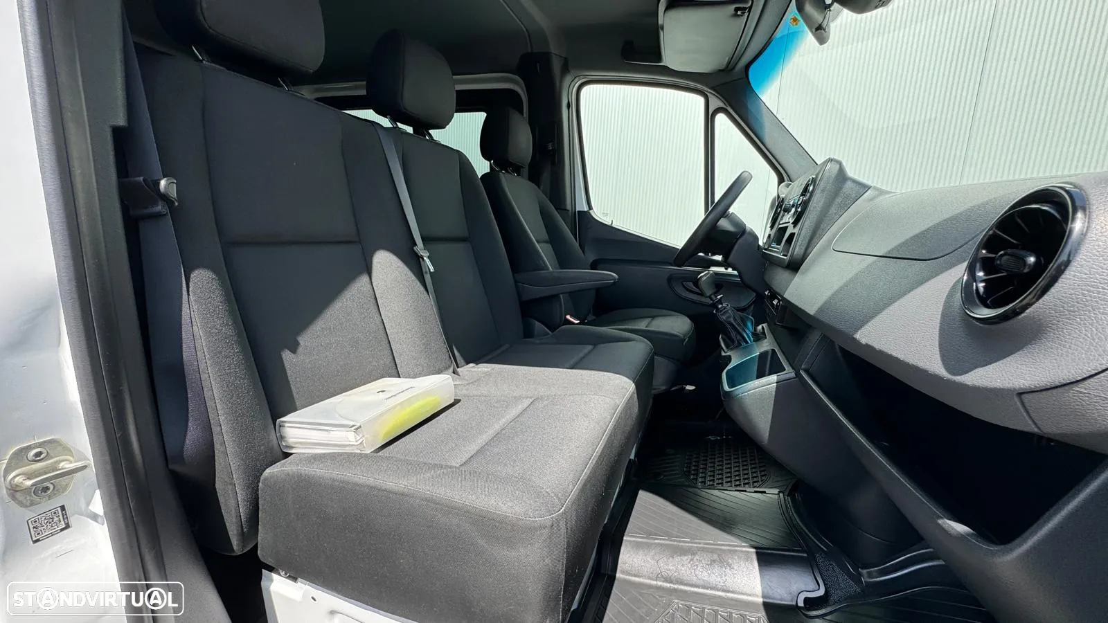 Mercedes-Benz Sprinter - 34