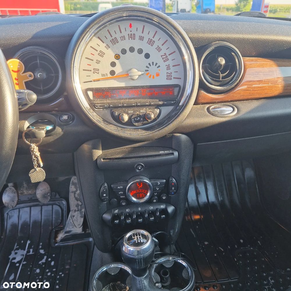 MINI Cooper - 12