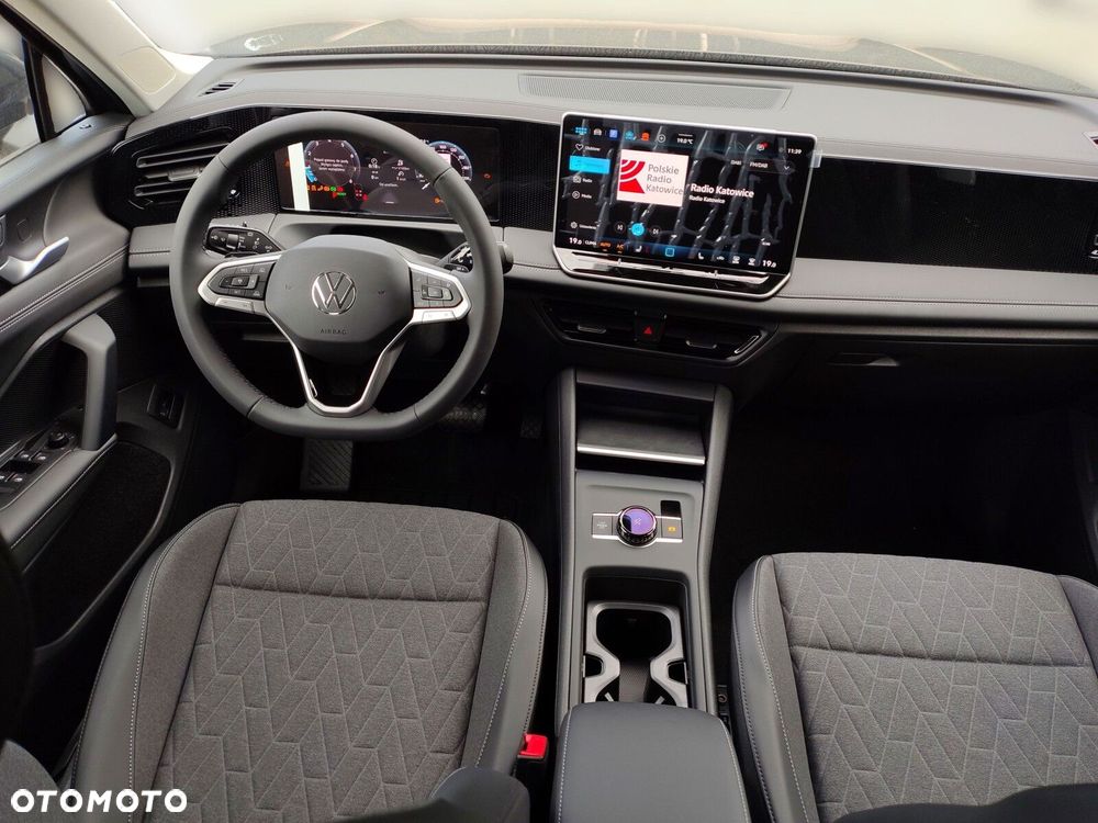 Volkswagen Tiguan - 33