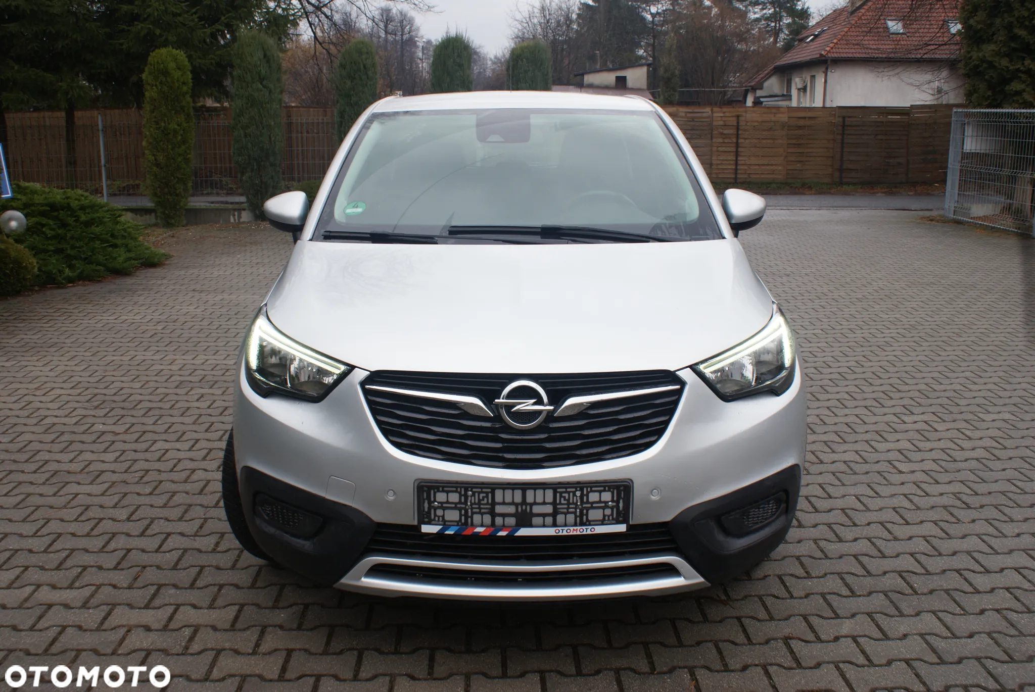 Opel Crossland X - 2