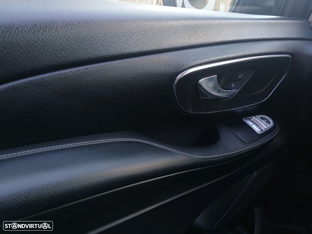 Mercedes-Benz V 250 BlueTEC Longo Avantgarde - 32