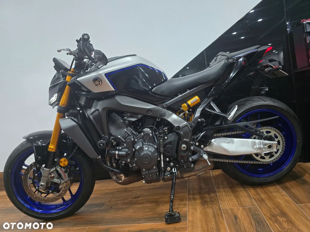 Yamaha MT - 9