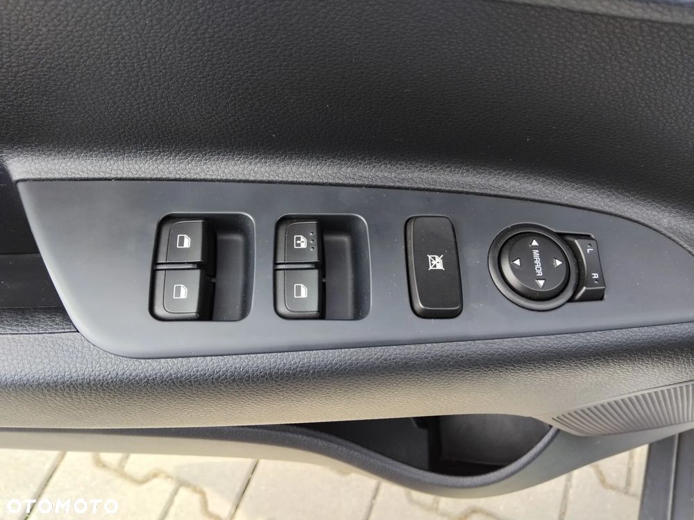 Kia Stonic 1.0 T-GDI M - 20