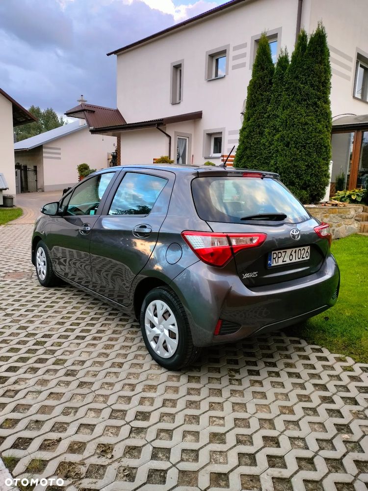 Toyota Yaris - 3