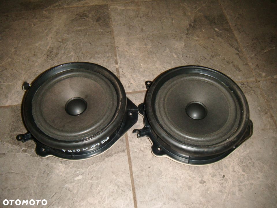audi a4 b6 głośniki w drzwi przód komplet nr 8e0035411 - 2