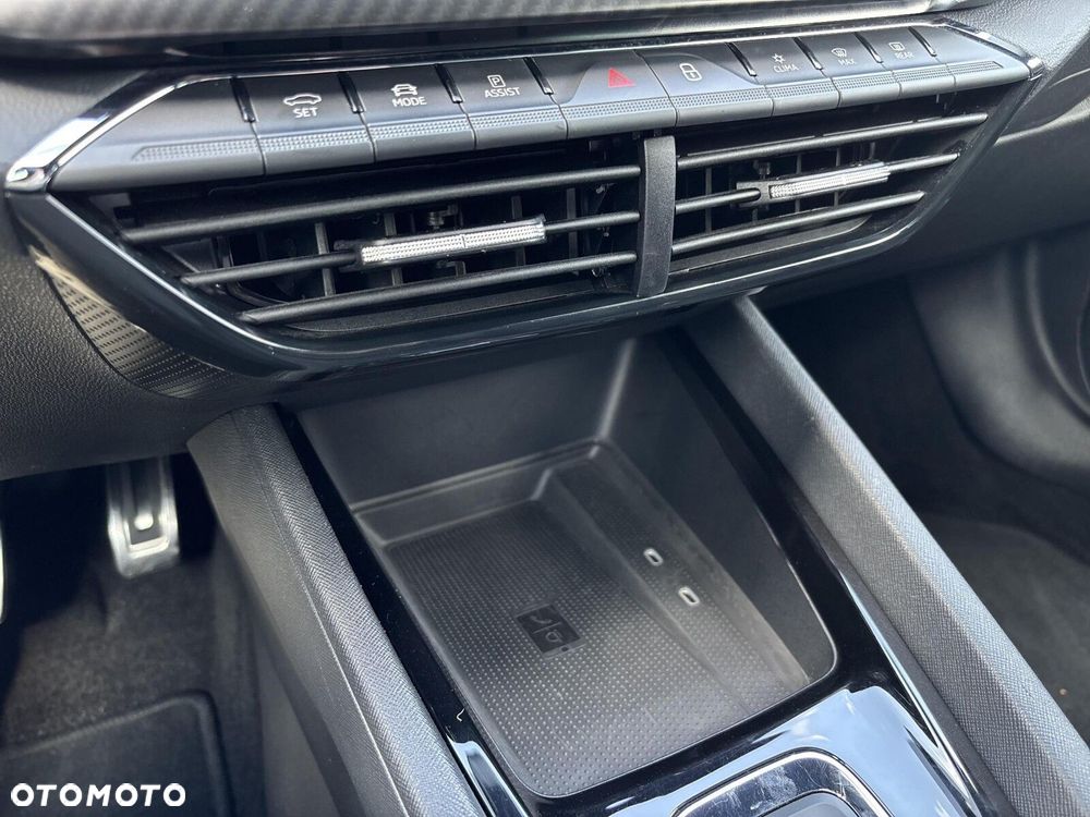 Skoda Octavia 2.0 TSI RS DSG - 38