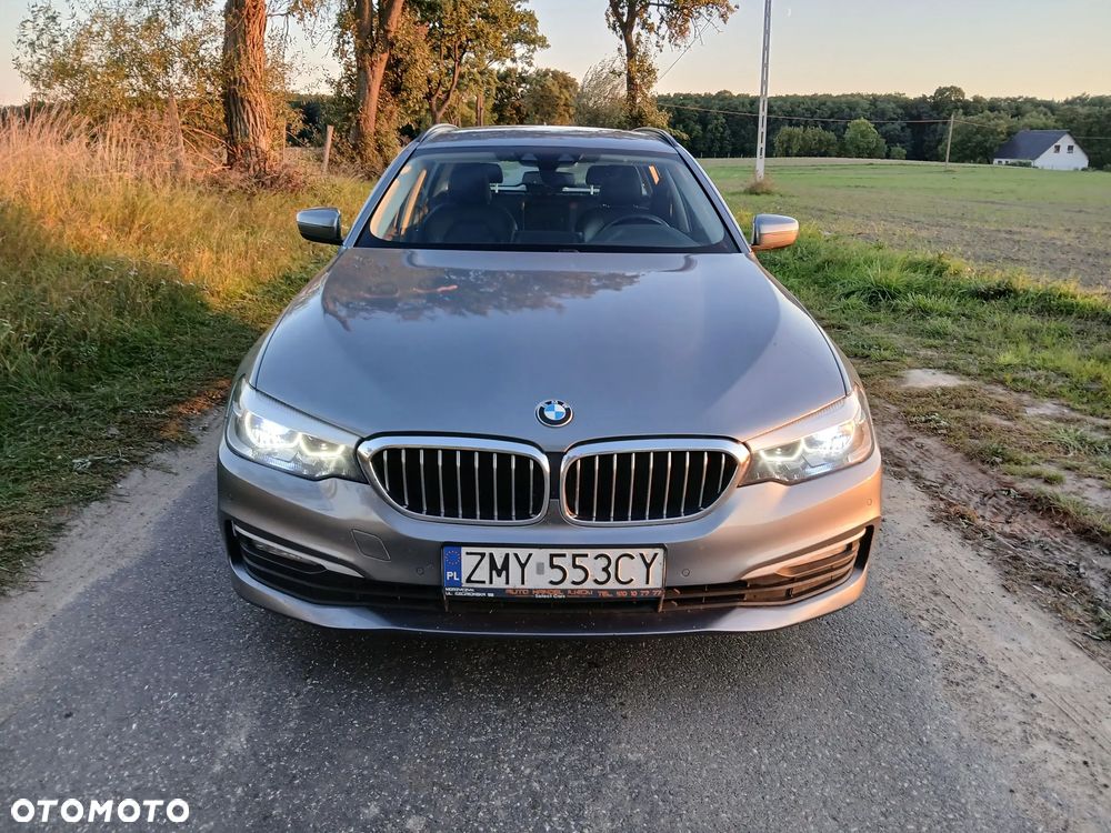 BMW Seria 5 520d Touring - 2