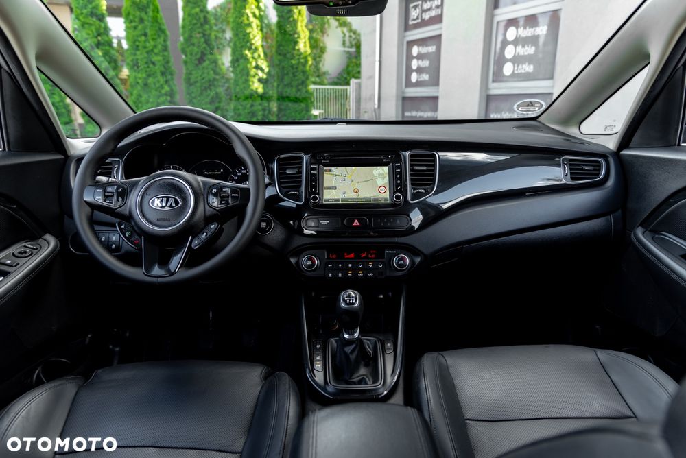 Kia Carens 1.7 CRDi Spirit - 27
