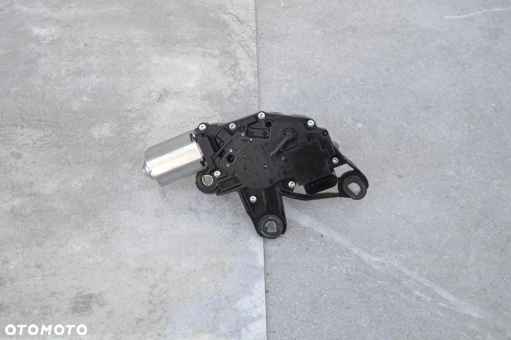 VW TOURAN CADDY MECHANIZM SILNICZEK WYCIERACZKI TYŁ TYLNEJ 1T0955711 - 2