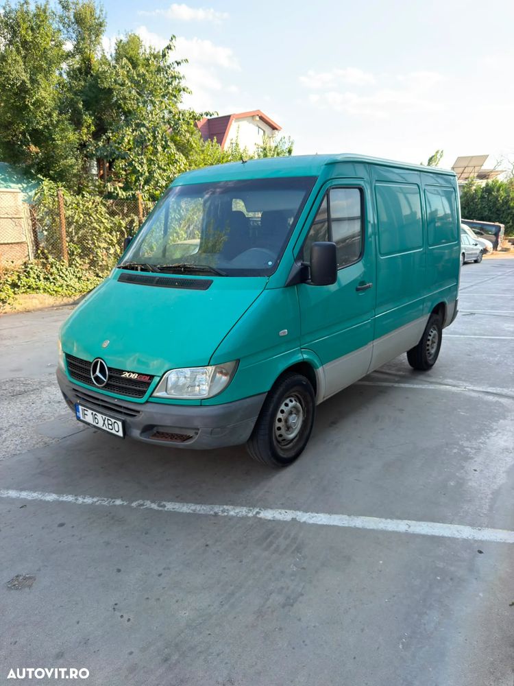 Mercedes-Benz Sprinter 208 CDI - 1