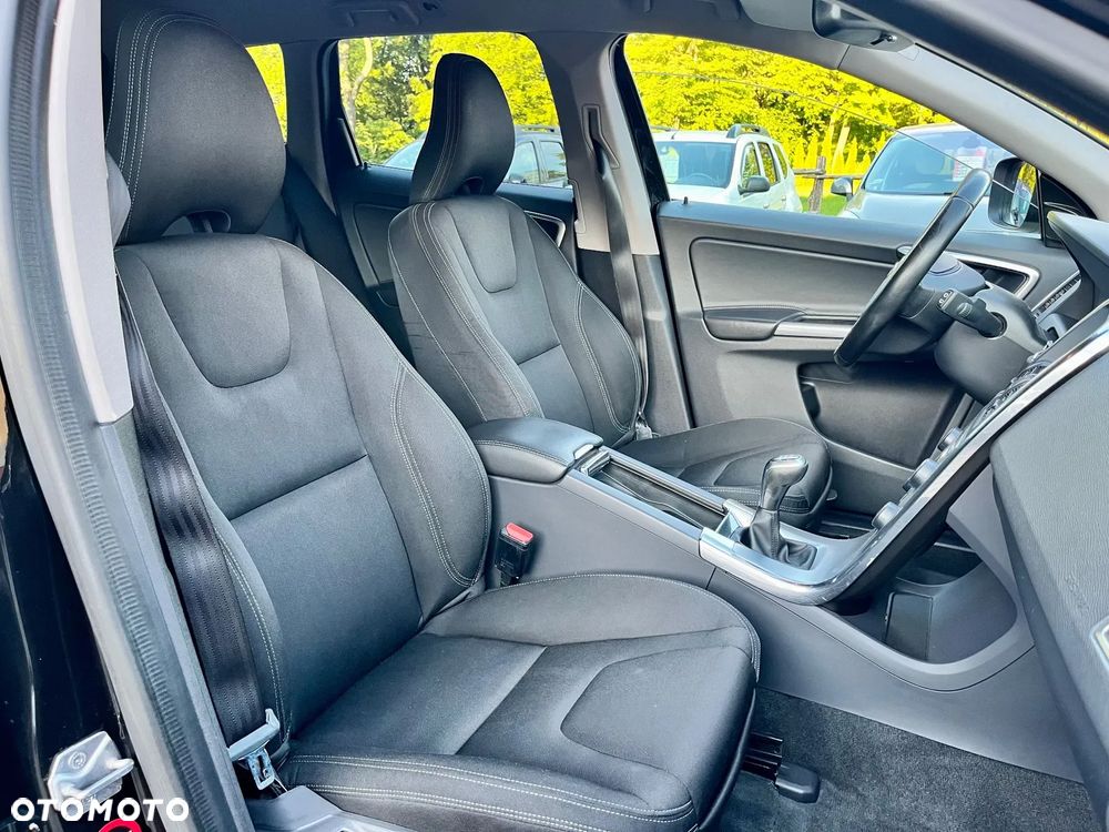 Volvo XC 60 D3 Inscription - 14